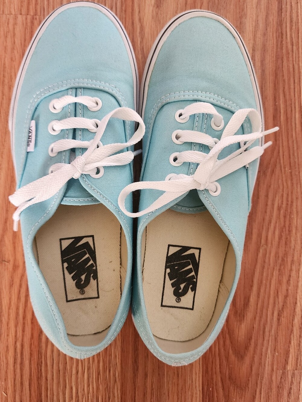Vans Low Top Sneakers in Turquoise - Picture 2 of 8